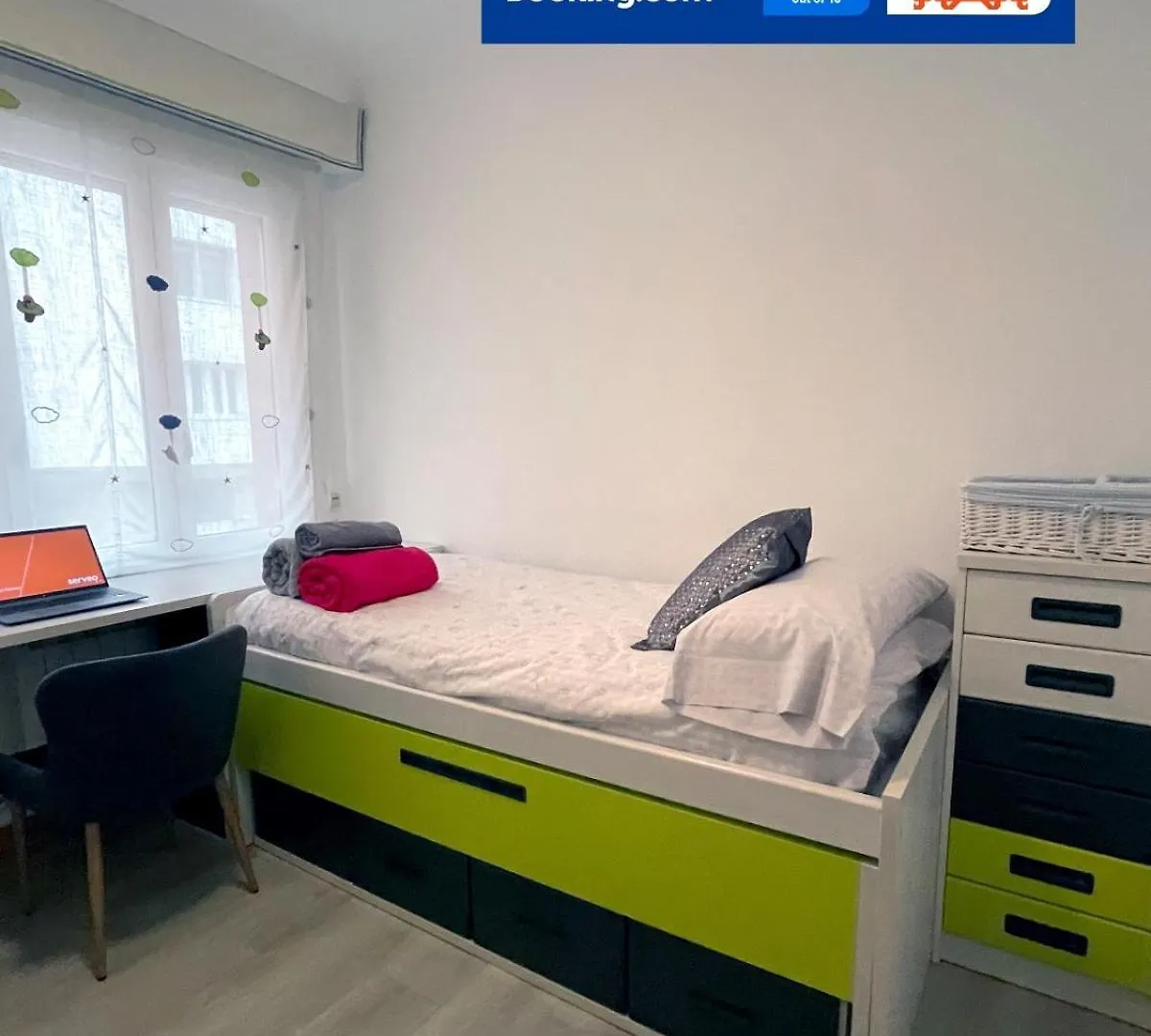 A Las Puertas De La Catedral 90M2 Con Garaje Vitoria-Gasteiz Spain